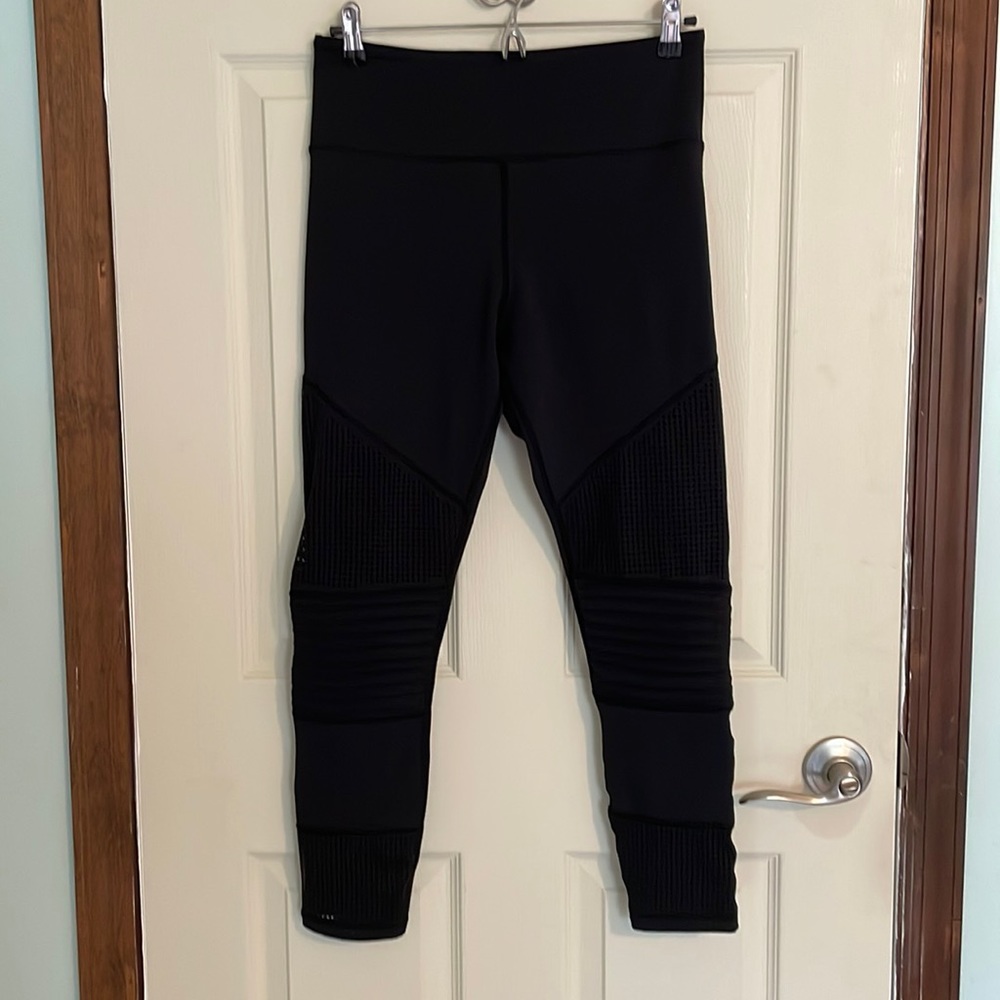 Zyia Moto leggings 8/10
